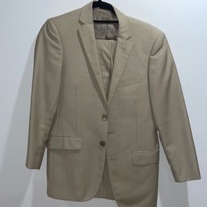 Tan 34R 100% wool full suit